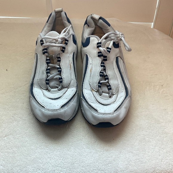 Easy Spirit White and Blue Women's Sneakers - Picture 1 of 9